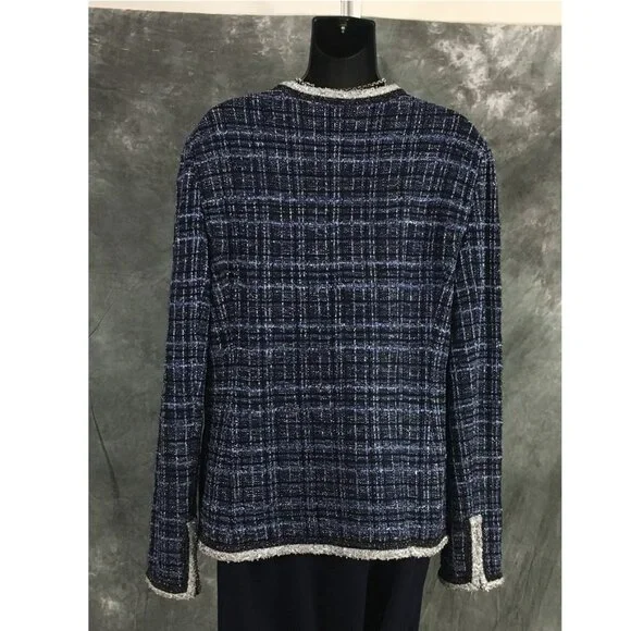 BEAUTIFUL st john knit Blue silver shimmer jacket skirt suit size 8 10 - Picture 8 of 10
